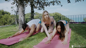 Alecia Fox & Ginebra Bellucci The Yoga Teacher 3Some Sex