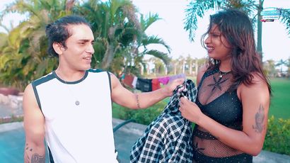 Romantic Indian Couple’s Public Honeymoon Passion Ignites Romantic Indian Couple’s Public Honeymoon Passion Ignites