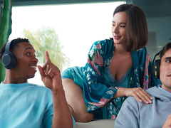 Cleaning Up Every Drop Starring Eve Sweet, Jesus Reyes Cleaning Up Every Drop Starring Eve Sweet, Jesus Reyes