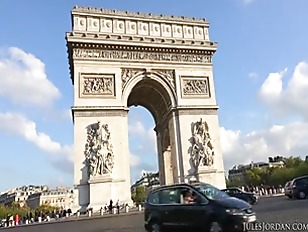 Lola Reve Is French And Horny