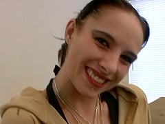 Amateur Teen Bridgette Powell POV Blowjob