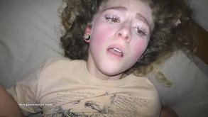 Insane Orgasm Leaves Her Braindead