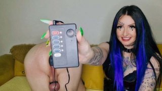 Dominatrix Nika Reviews New Electric Anal Plug For Bdsm Sex Slave Electro Shock Fun