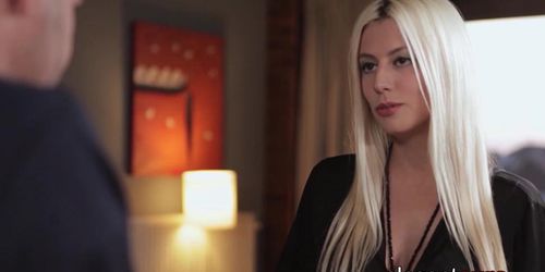 Babe Enjoying A Session Of Anal Pounding And Cum Eating