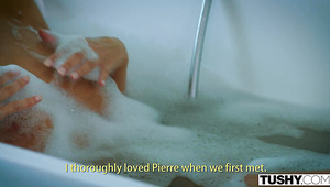 Anissa Kate: Glamorous MILF’s Wild Anal Ride