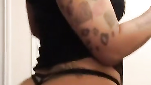 Inked Ebony Ghetto Slut On Phone Sex Chat Inked Ebony Ghetto Slut On Phone Sex Chat